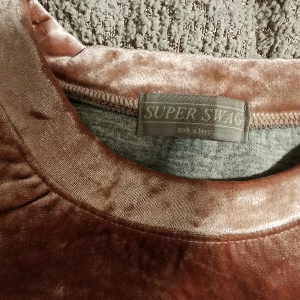 Sweater - Picture 2 of 2